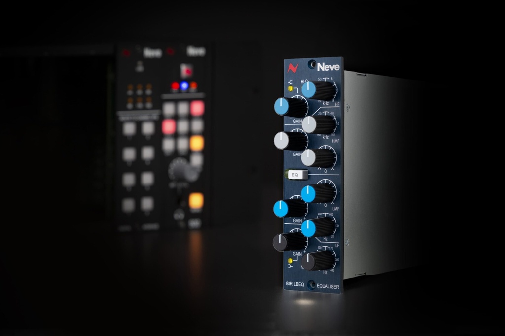 AMS Neve refined detail image 4